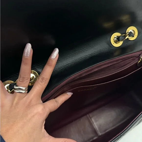 Chanel Maxi Classic Flap Bag 24K - Picture 16 of 17